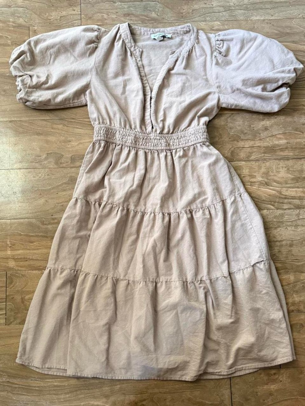 Midi Tiered Puff-Sleeve Dress in Light Beige